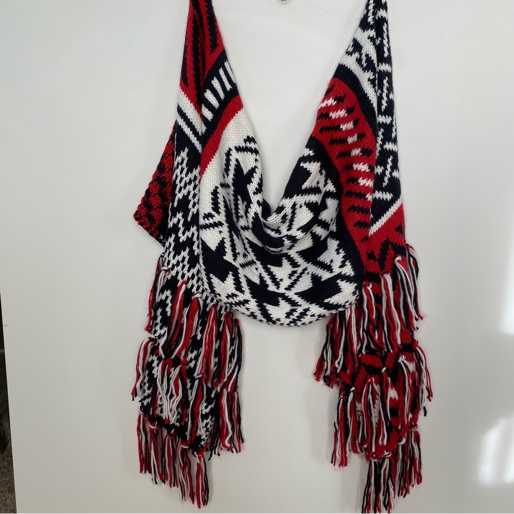NWT Oversized Abercrombie & Fitch knit scarf